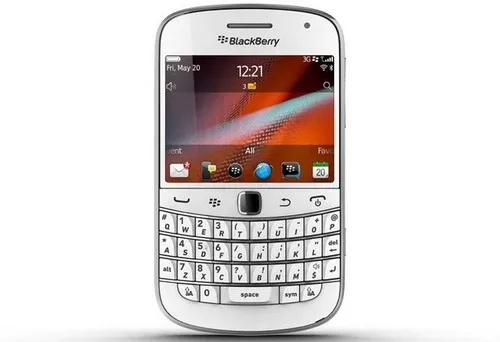 BlackBerry Bold 9900 7,11 cm (2.8") BlackBerry OS 7.0 3G 0,75 Go 16 Go 1230 mAh Blanc