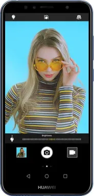 Huawei Y6 14,5 cm (5.7") Double SIM Android 8.0 4G Micro-USB 2 Go 16 Go 3000 mAh Bleu